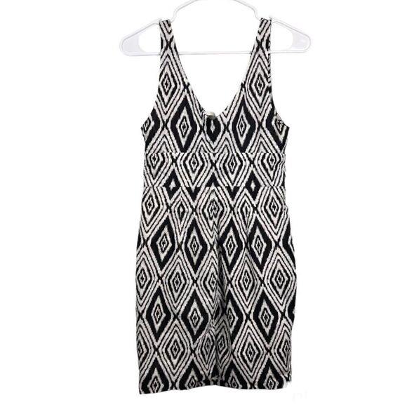 7 For All Mankind Black and White Geometric Print Size S - Picture 3 of 10